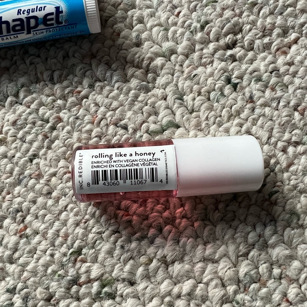 Assorted Lip Bundle - Picture 6 of 7